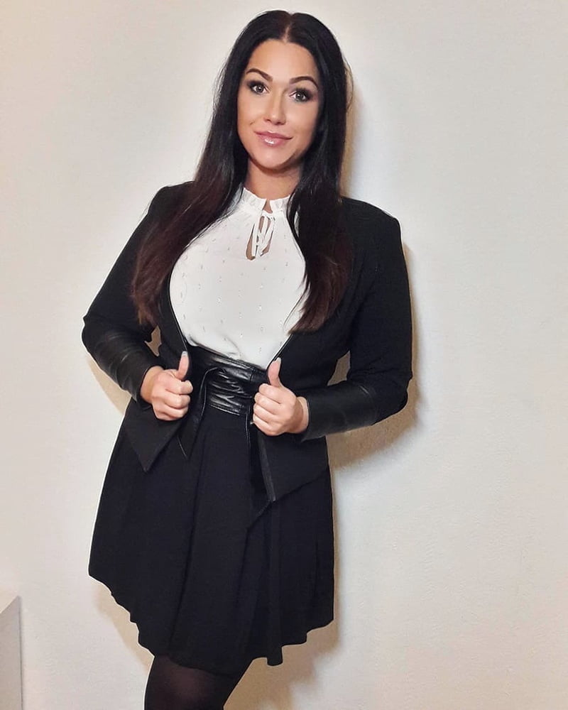 Mütter, Milfs Fieber: riesiges Set- genießen
 #103501643