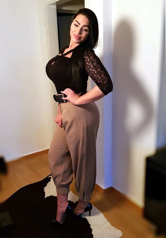 MOMs,MILFs FEVER: HUGE SET- ENJOY #103501671