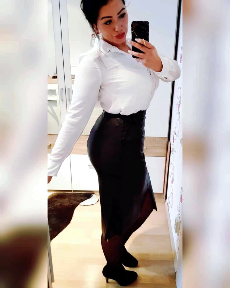 MOMs,MILFs FEVER: HUGE SET- ENJOY #103501921