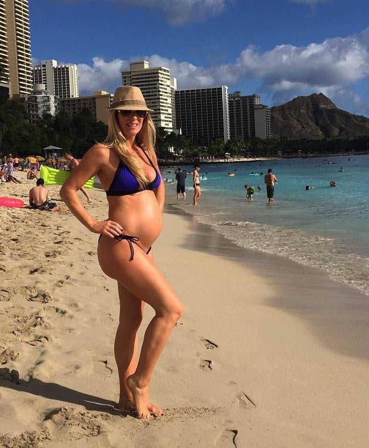 Mütter, Milfs Fieber: riesiges Set- genießen
 #103502017