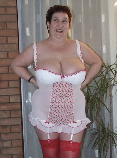 Divers granny mature bbw busty vêtements lingerie 4
 #105179790