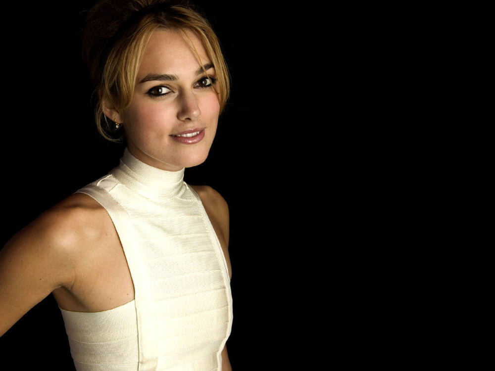 Keira Knightley my ideal woman is flat chestest volume 2.
 #96835581