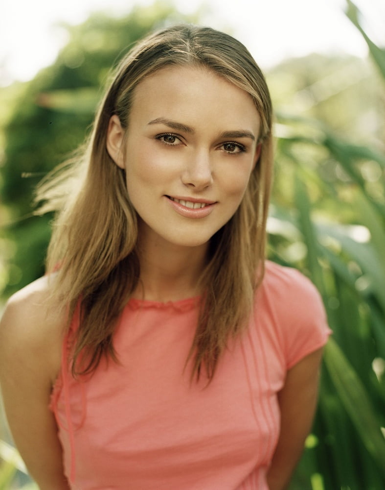 Keira Knightley my ideal woman is flat chestest volume 2.
 #96835597