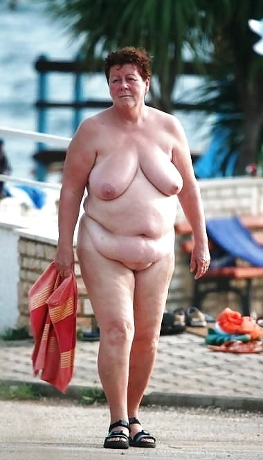 Grannies and matures #90132771