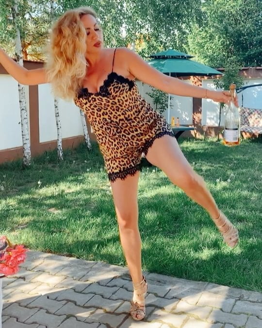 rocsana marcu #93538960