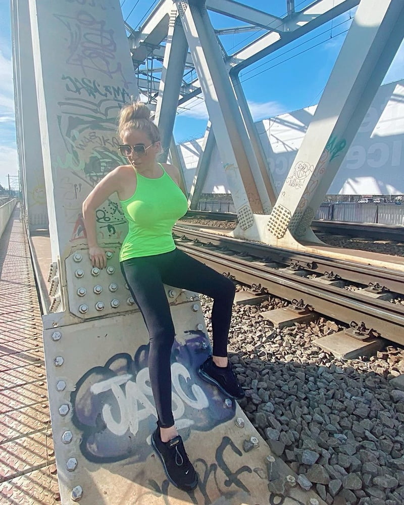 rocsana marcu #93538990