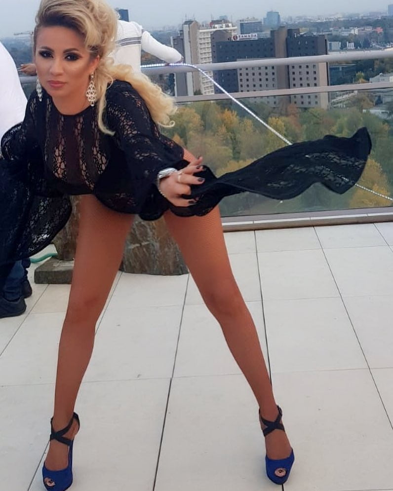 Rocsana marcu
 #93539122