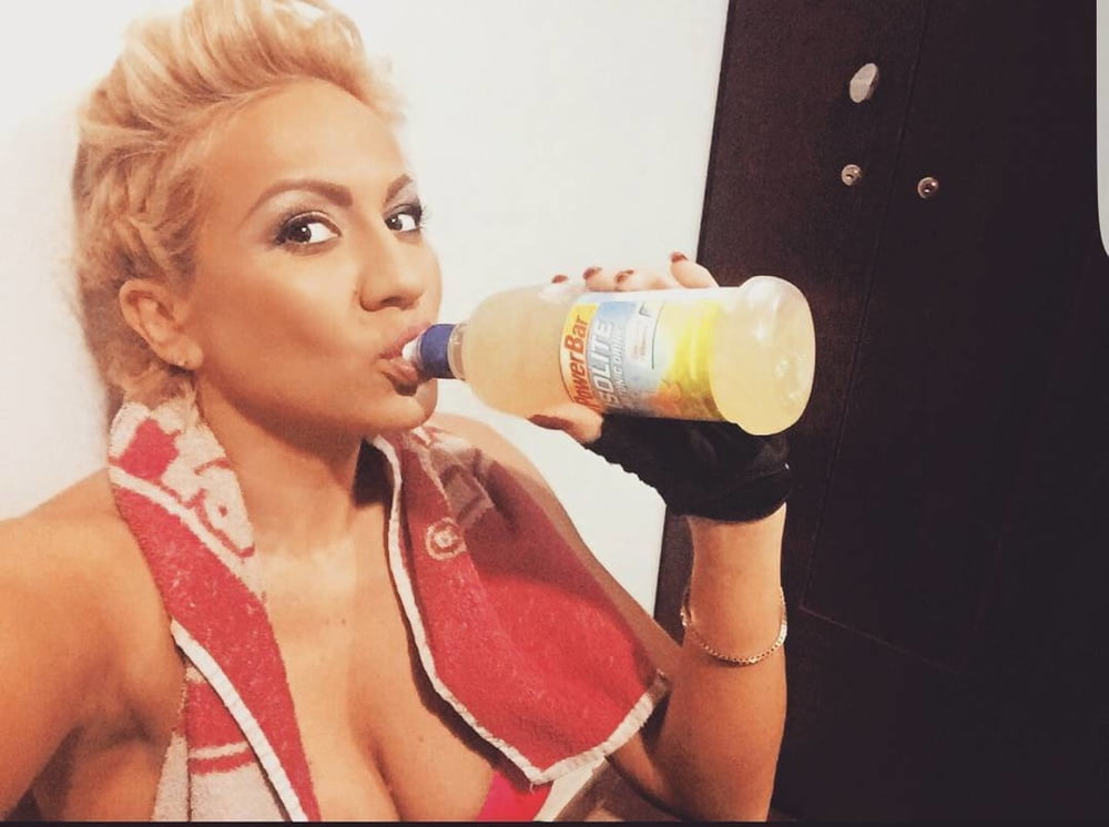 rocsana marcu #93539211