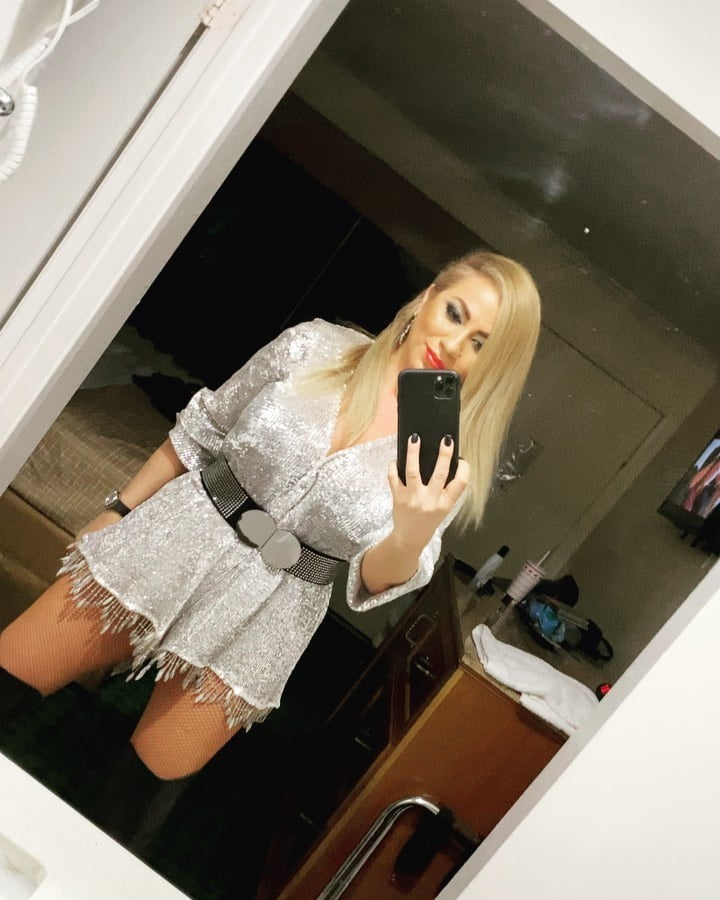 rocsana marcu #93539261