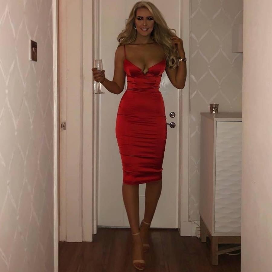 Sexily dressed 6
 #93885845