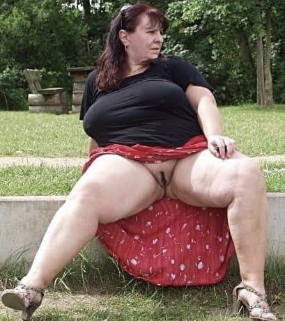 熟女とおばさん 0333
 #94081486