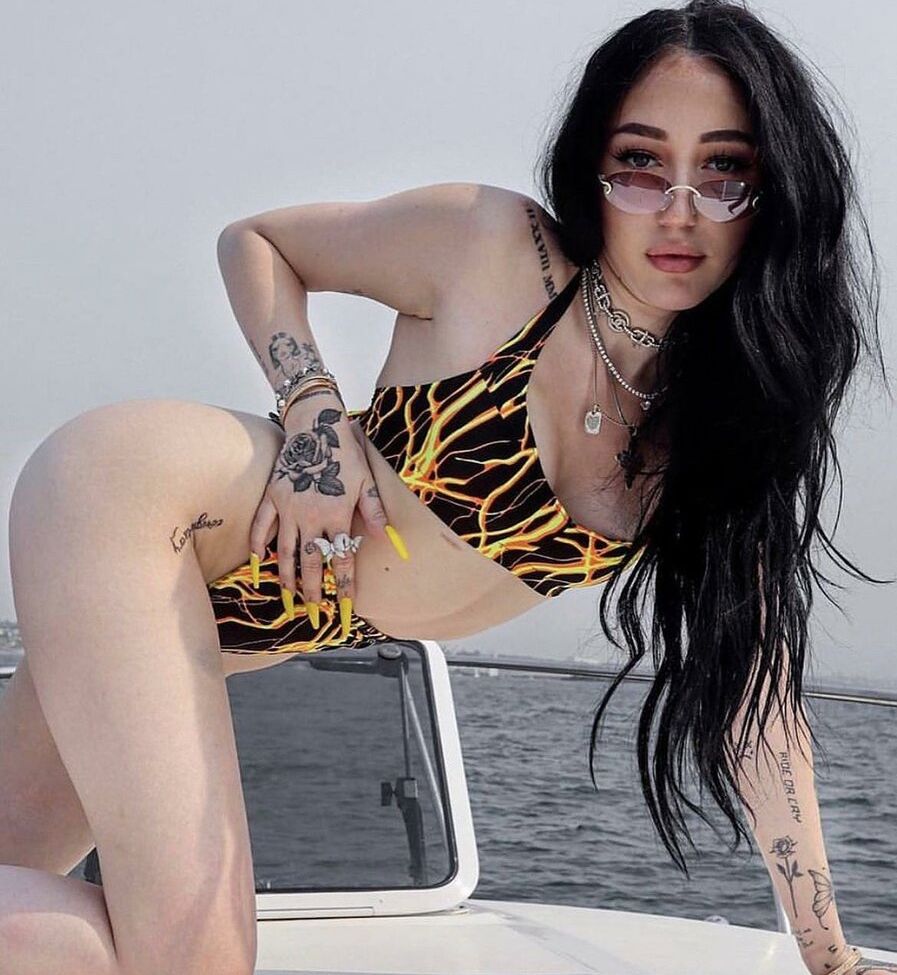 Noah Cyrus nuda #109303319