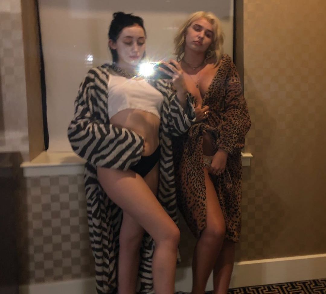 Noah Cyrus nuda #109303392