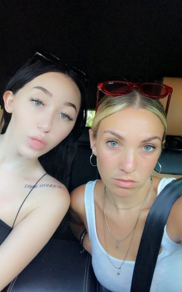 Noah Cyrus nuda #109303477