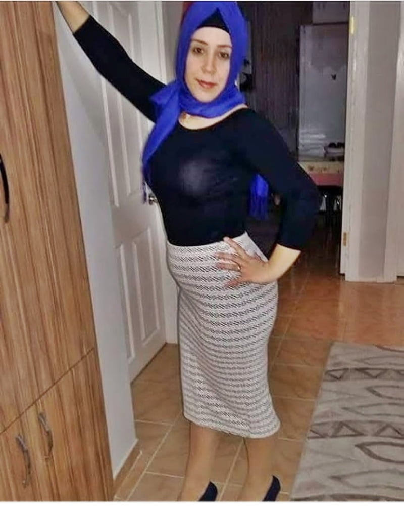 Turk turbanli hijab koylu salvarli dolgun azgin ayak memeler #103412501