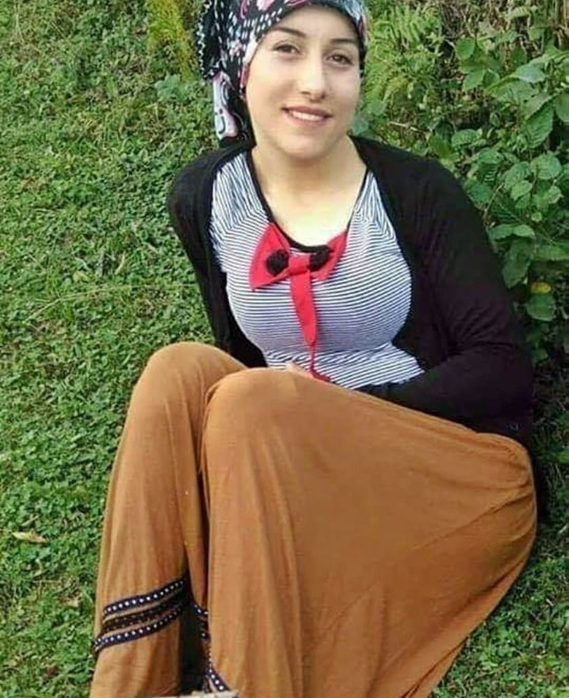Turk turbanli hijab koylu salvarli dolgun azgin ayak memeler #103412517