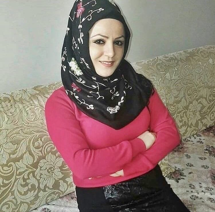 Turk turbanli hijab koylu salvarli dolgun azgin ayak memeler #103412519