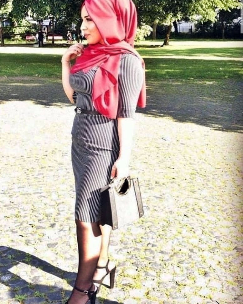 Turk turbanli hijab koylu salvarli dolgun azgin ayak memeler #103412528