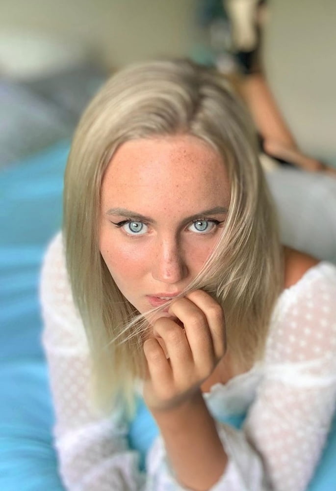 Random girls from public IG and FB profiles NN #11 #87696166