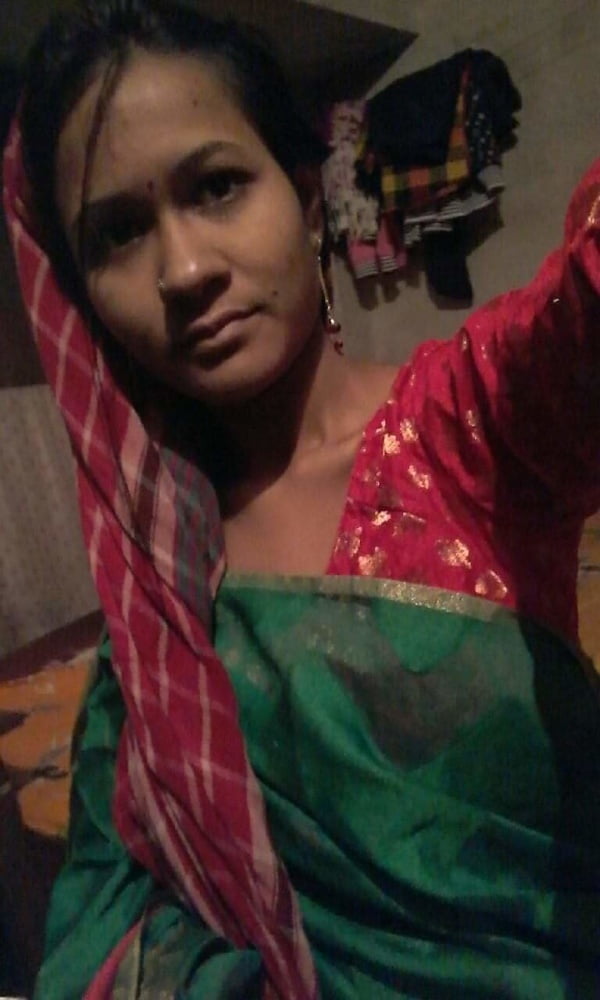 Bengali Girl from Pabna nude show #96613598