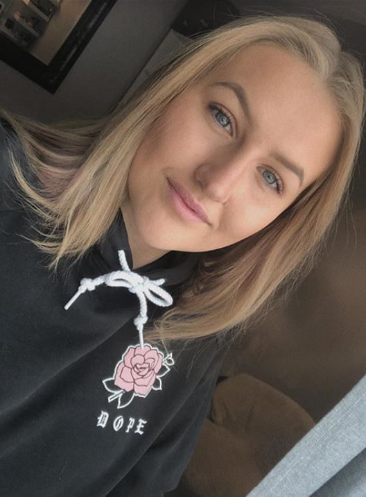 Blackmailbitch request for Exposure #106088693