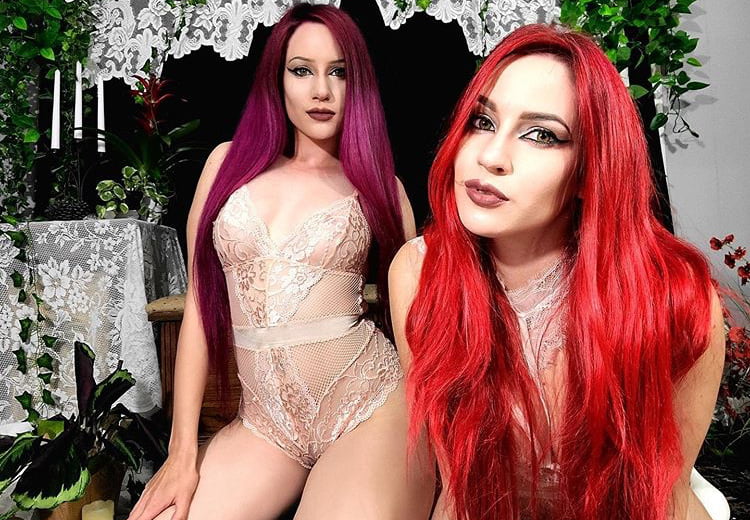 Slutty sintwins
 #91190731