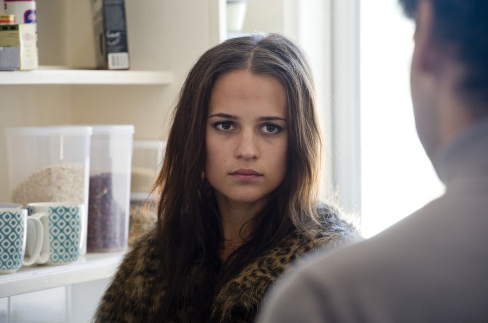 Mignon alicia vikander
 #79697393