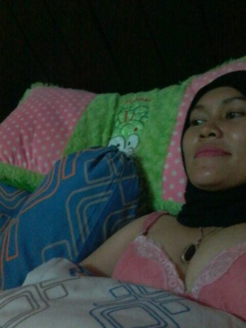 Ibu buah dada besar #95117852