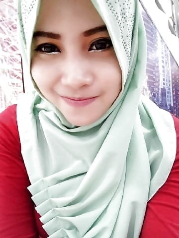 Ibu buah dada besar #95117882