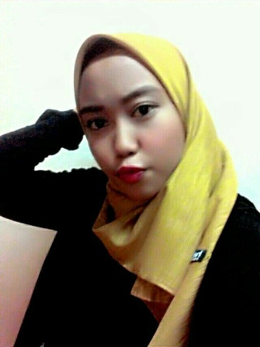 Ibu buah dada besar #95117888