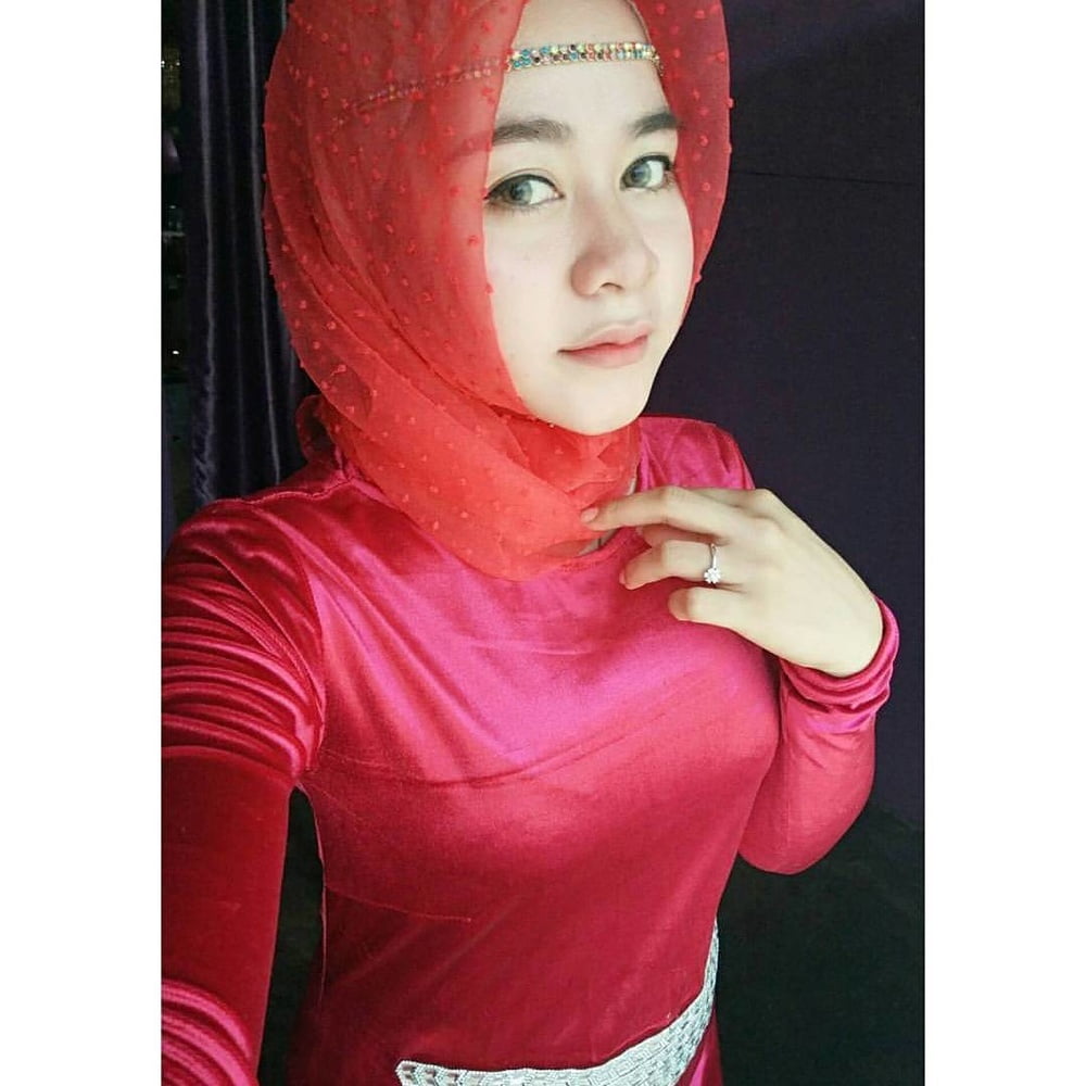 Ibu buah dada besar #95117898