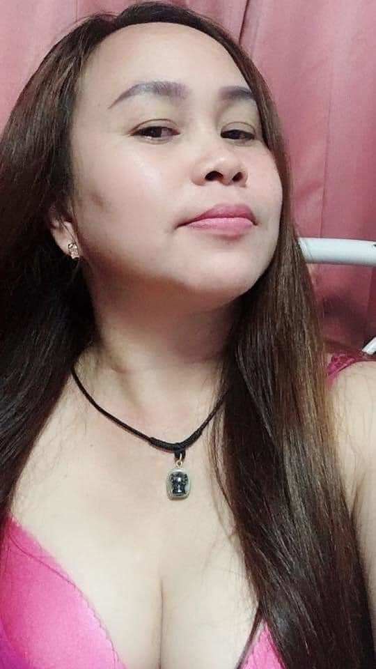 Ibu buah dada besar #95117903