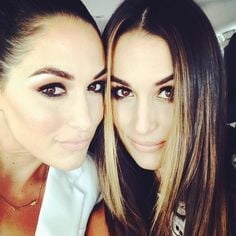 Die bella zwillinge nikki und brie bella wwe
 #100355988