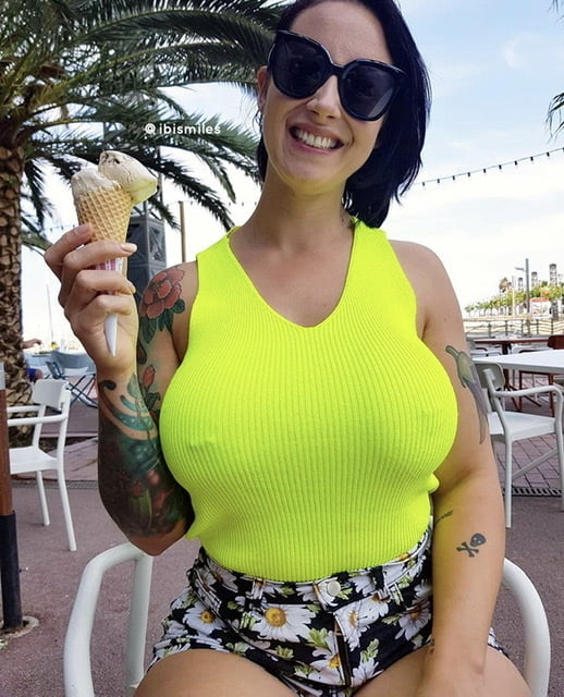 Bibabot braless deluxe 6
 #95195085