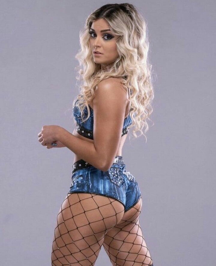 Taynara conti
 #87371864