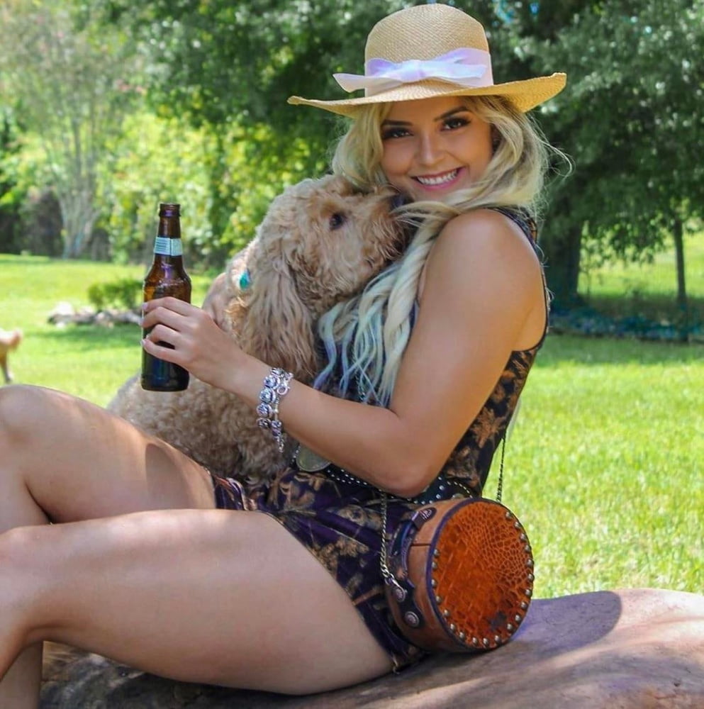 Taynara conti
 #87371960