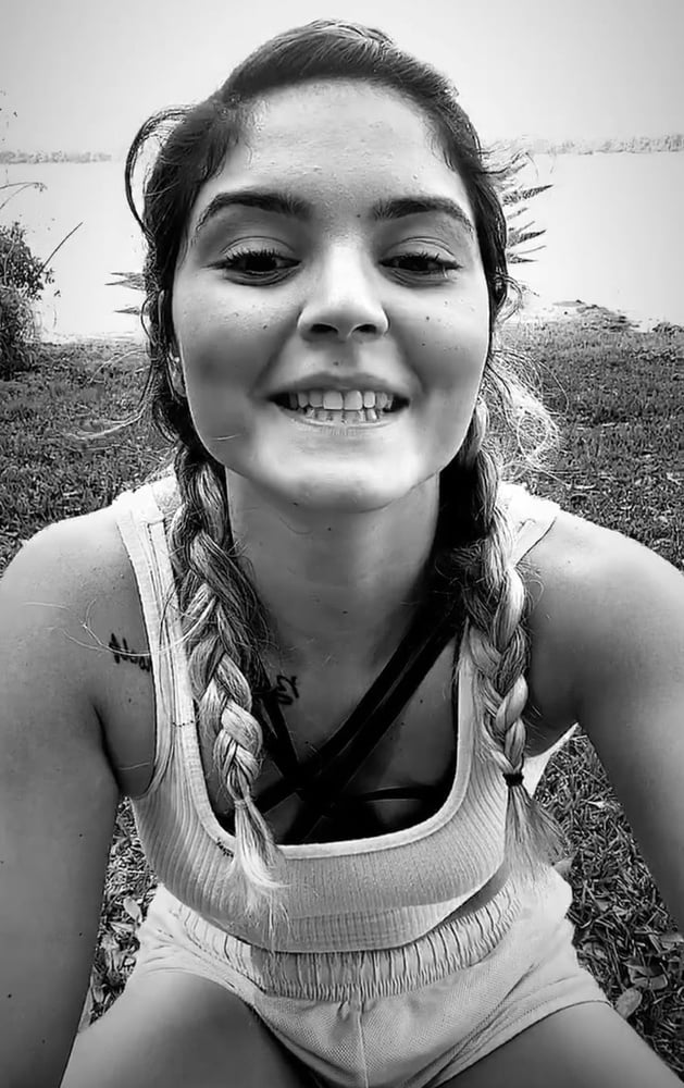 Taynara conti
 #87372125
