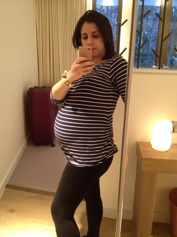 Sexy embarazada joanne
 #105534366