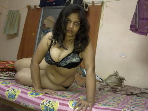 Telugu indisch bbw milf groß brüste exposed
 #96084309