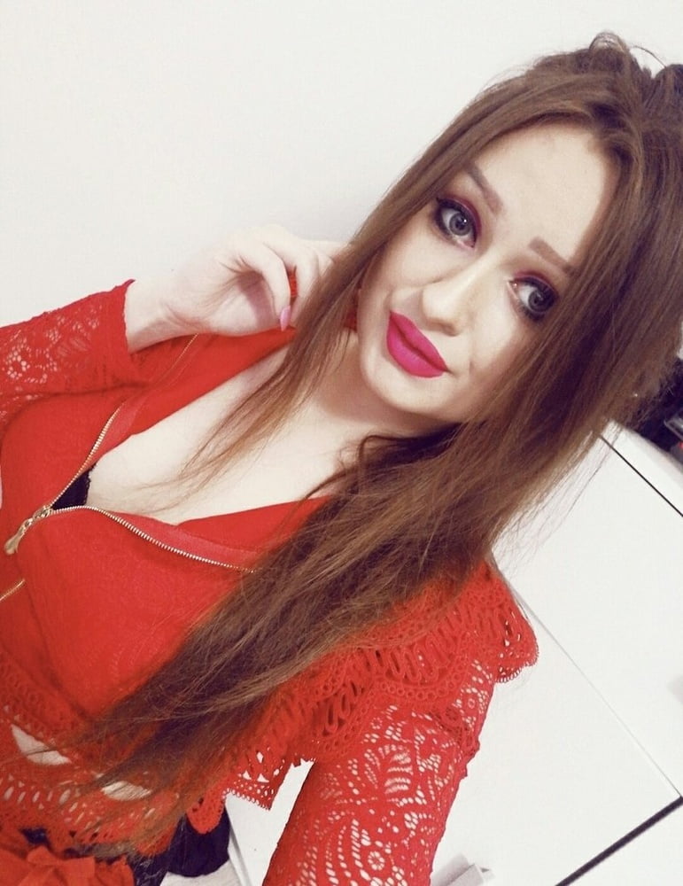Polaco caliente chica apretada medias pantimedias selfie tacones altos
 #105366758