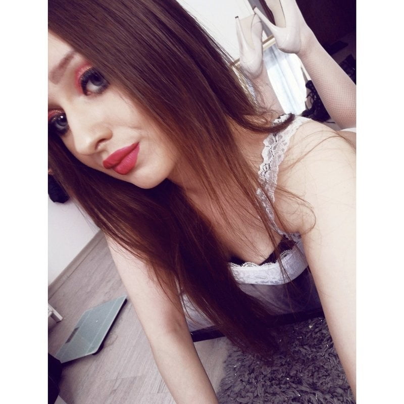 Polnische heiße enge Mädchen Strümpfe Strumpfhosen Selfie hohe Absätze
 #105366856