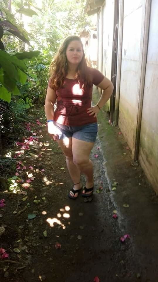 Yoli Esquivel piernuda #92974667