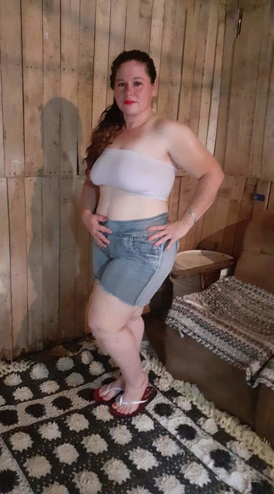 Yoli Esquivel piernuda #92974708