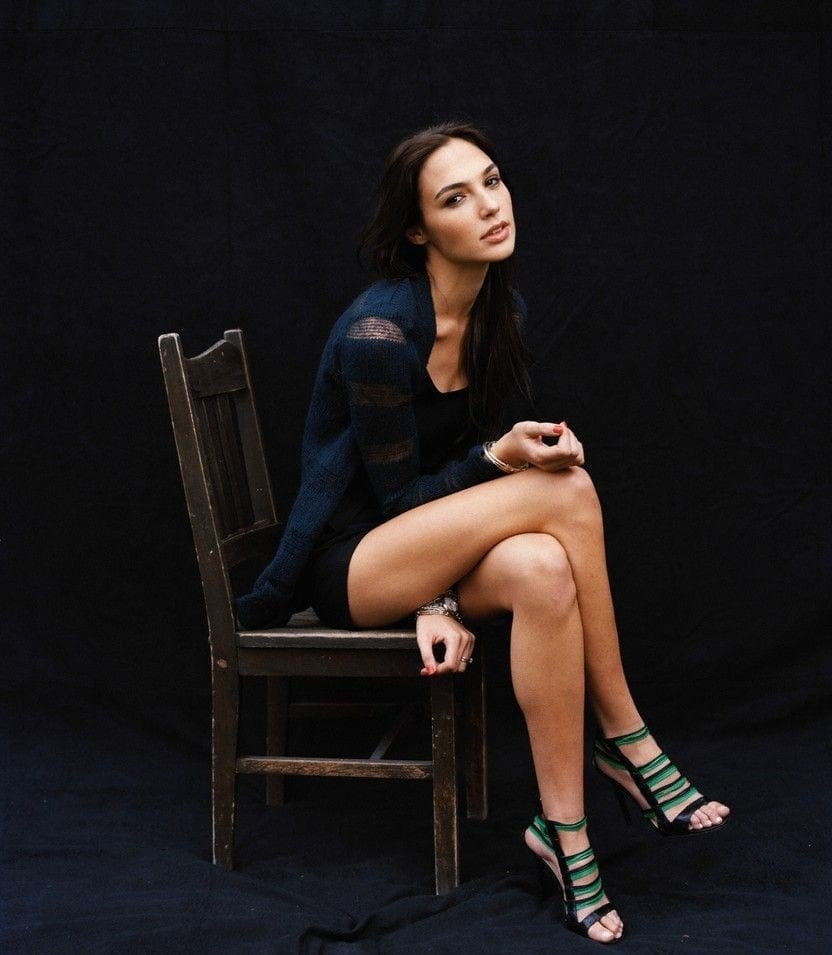 Gal gadot
 #106249095