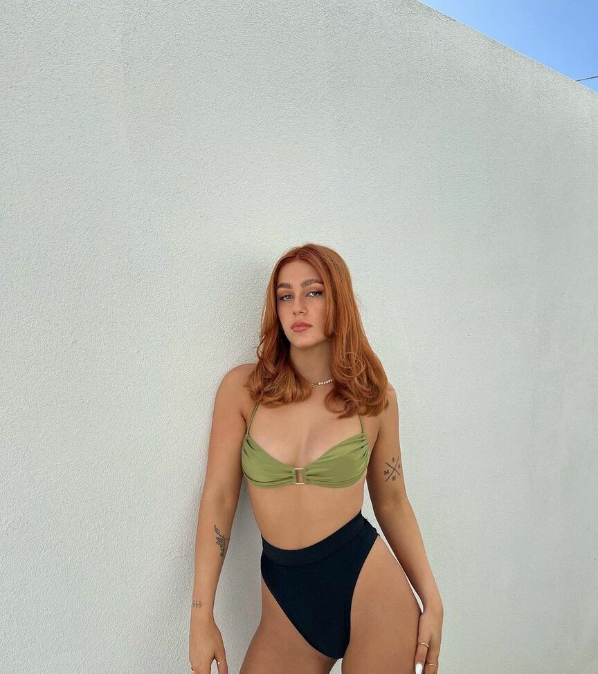 Lara Ledwidge nackt #108097101