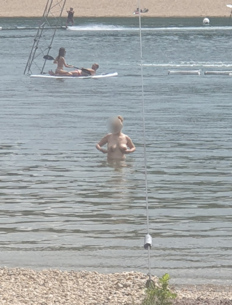 Opet smo se igrali
 #81608369