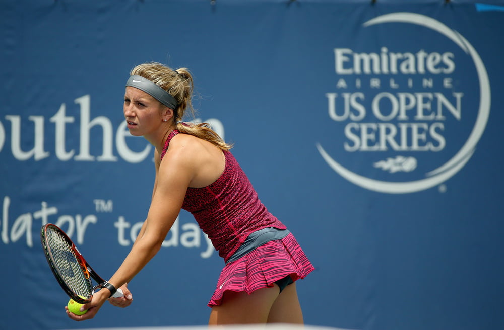 Annika beck - linda tenista profesional alemana
 #98171017