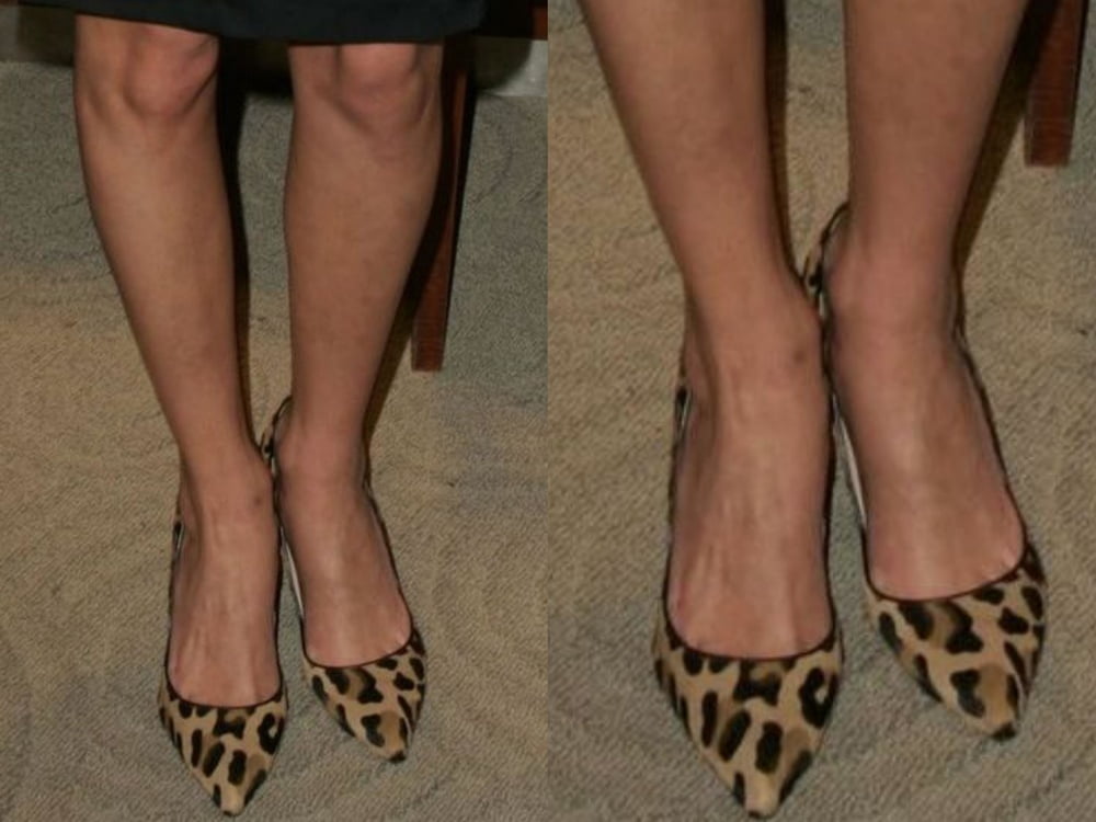 Nicky Hilton Sexy Legs feet and High heels #94718709