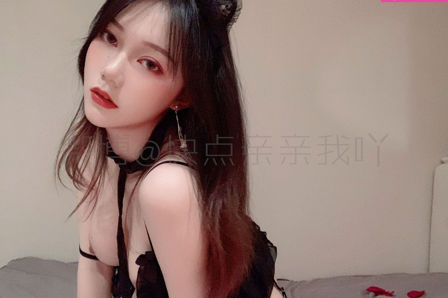 Qinqinwoya nude #109825933