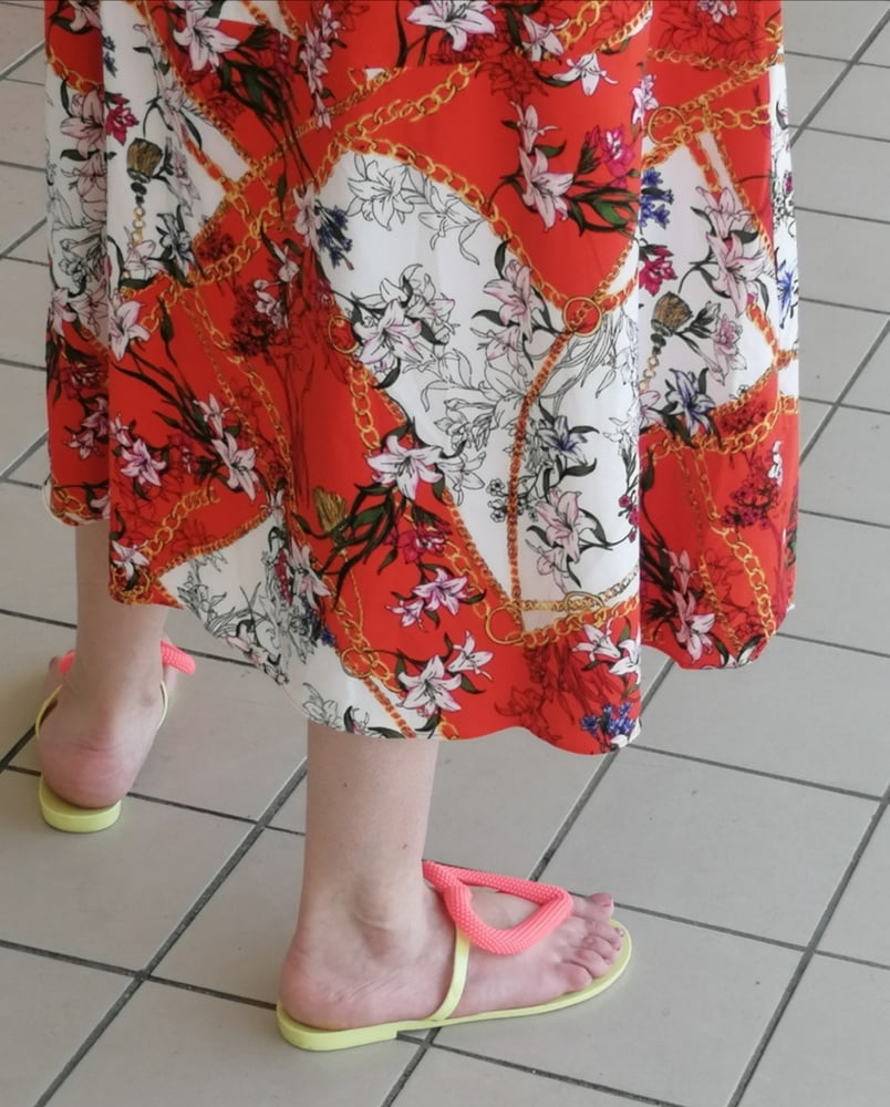 Candids--Portugal - comment and rate #94825472